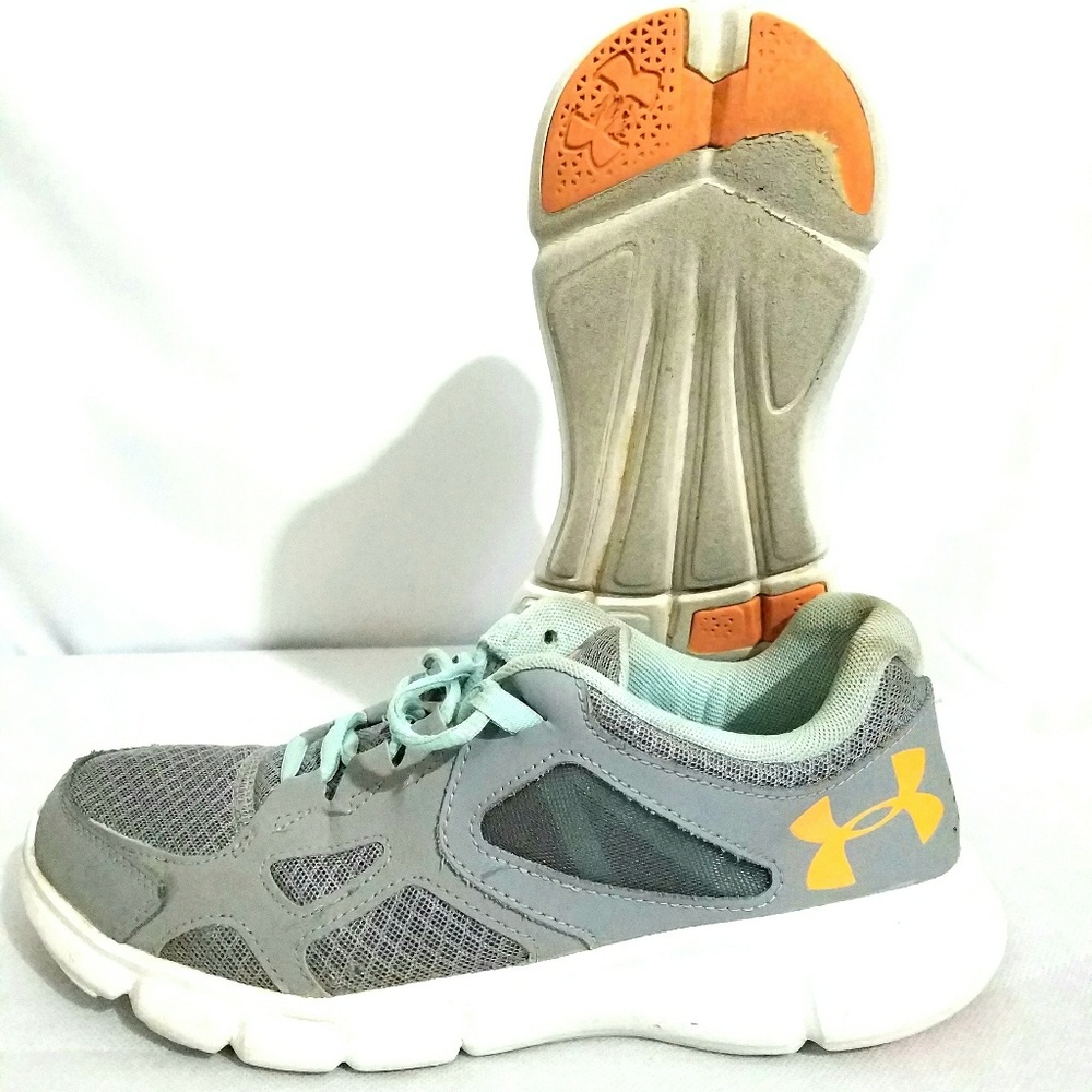 Women's Under Armor Thrill Running Shoes